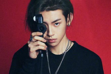 ตามมารู้จัก 5 หนุ่มหล่อแดนมังกรจากซีรีส์ Breaking Dawn