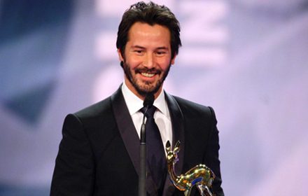 10 นักแสดงชายอายุ 40+ ที่หน้าตาดูอ่อนกว่าวัย! (พร้อมอัพเดทผลงานของพวกเขา)