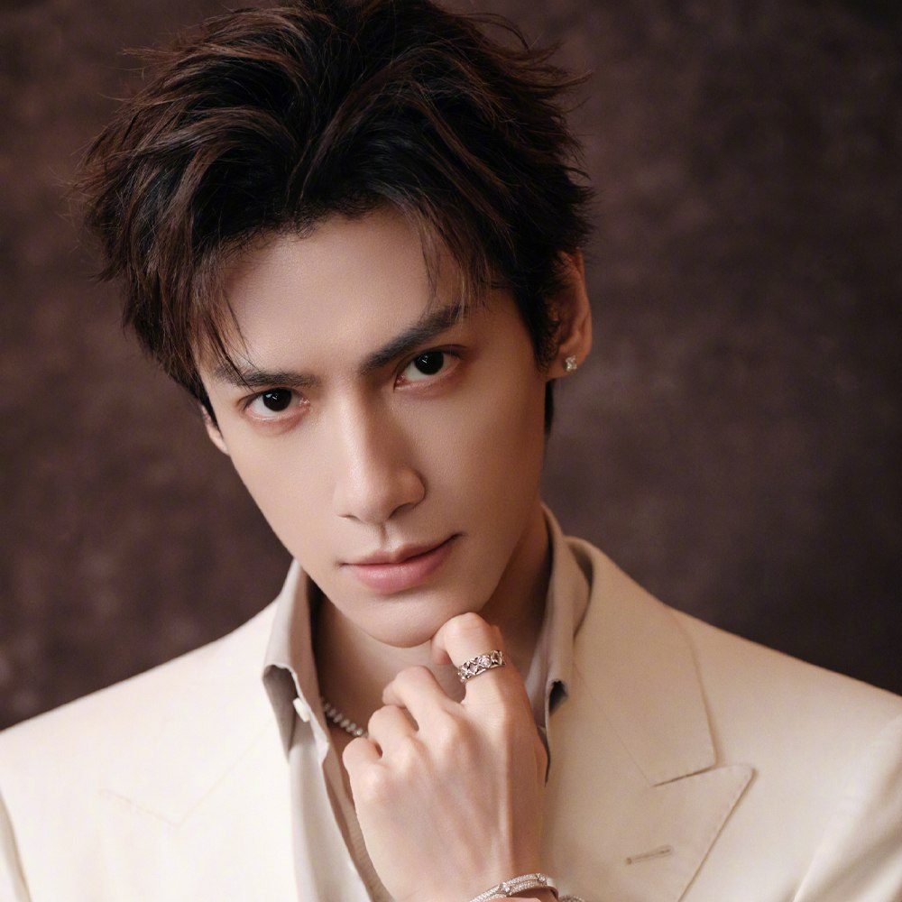 หลัวอวิ๋นซี