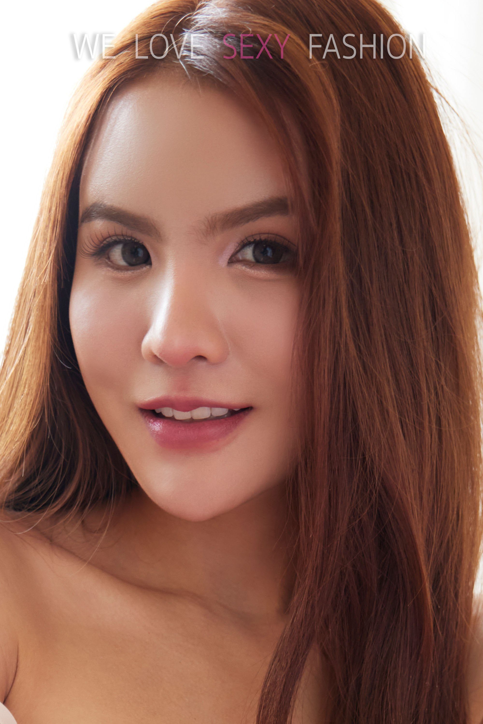 เฟิร์น พัชรีญา แก้วดี A'lure Fashion Vol. 141 Fern