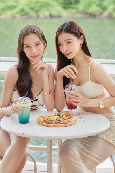 มิ้ว ศิริประภา & แอม ศรัณญา A'lure Fashion Vol. 149 Milk/Am Set 1