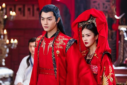 ส่องชุดสีแดงสุดปังจาก 5 ตัวละครในซีรีส์จีนสุดฮอต