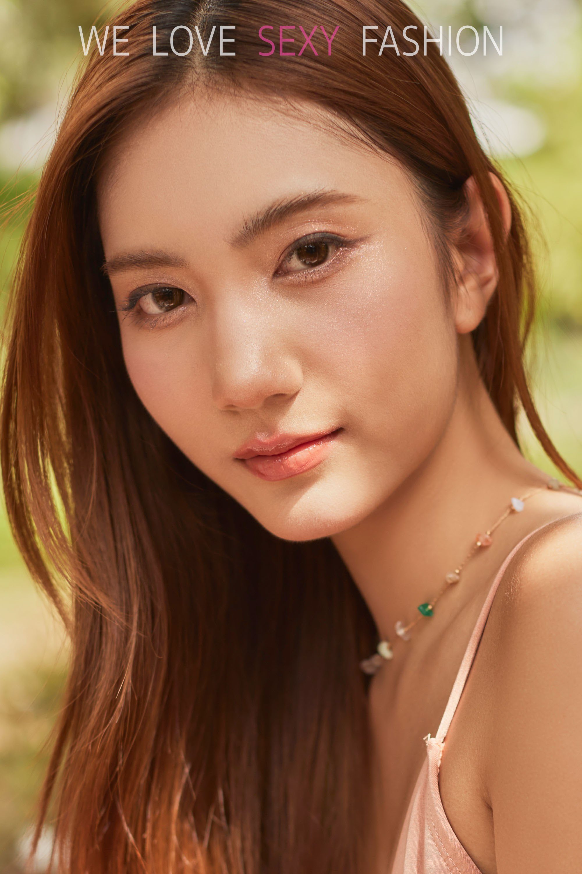 พลอย กมลพรรณ บัณทิตย์ A'lure Fashion Vol. 138 Ploy