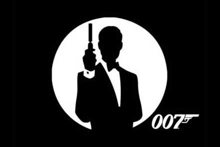 เก็บตก 6 เรื่องที่น่าสนใจของนักแสดง James Bond แต่ละยุค