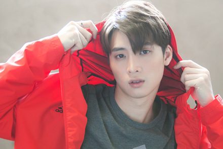 เปิดภาพมีนยั่วๆ ก่อน Touchdown Kiss ออนแอร์