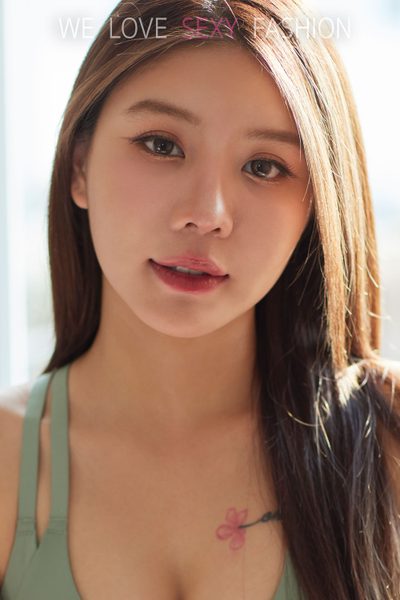 ใบเฟิร์น ณัฐฌา ปณิธานธรรม A'lure Fashion Vol. 137 Baifern