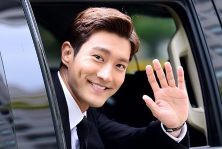 5 หนุ่มซุปเปอร์สตาร์เอเชียที่หล่อและรวยมาก 