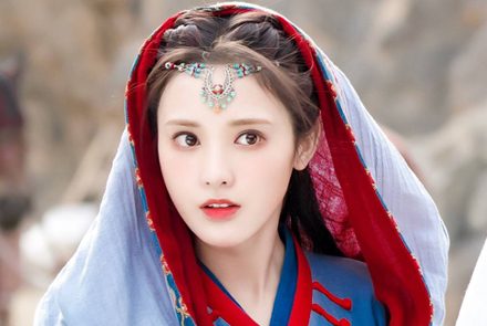 ทำความรู้จักกับ เผิงเสี่ยวหร่าน นางเอกตงกง ตำนานรัก ตำหนักบูรพา