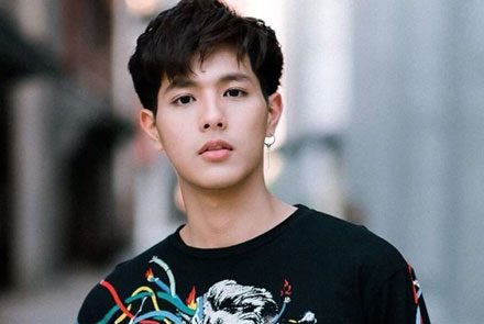 เปิดวาร์ป ฟลุ๊ค พงศกร วงศ์เพียร หนุ่มหล่อชาวไทยหน้าใสสไตล์เกาหลี