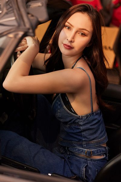 เจน เจนนิเฟอร์ พาร์คิน A'lure Fashion Vol. 146 Jane